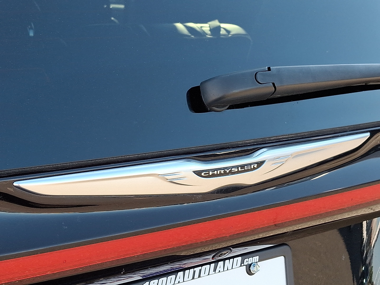 Used 2025 Chrysler Pacifica Select FWD image 29