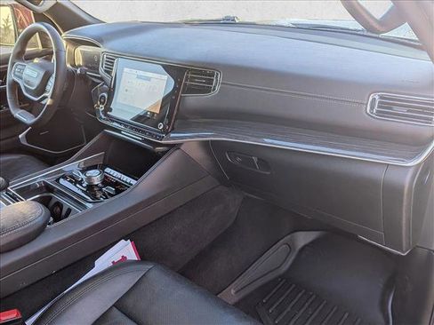 Used 2022 Jeep Wagoneer Series III image 20
