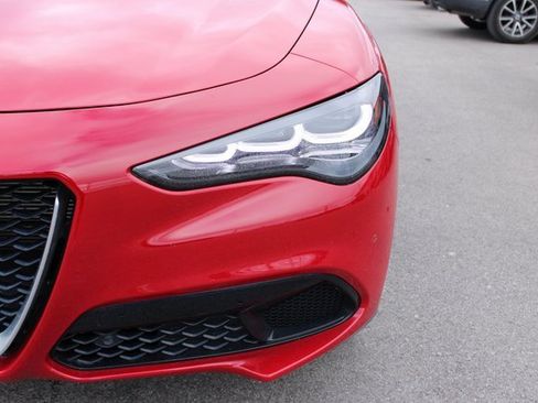 Used 2024 Alfa Romeo Stelvio Ti image 43