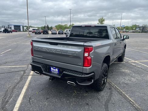 Used 2021 Chevrolet Silverado 1500 LT Trail Boss w/ Bed Protection Package AWD/4WD image 6