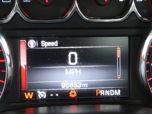 Used 2015 GMC Sierra 1500 SLT w/ SLT Crew Cab Value Package RWD image 20