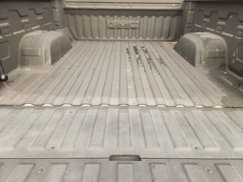 Used 2021 GMC Sierra 1500 SLT w/ SLT Premium Plus Package image 32