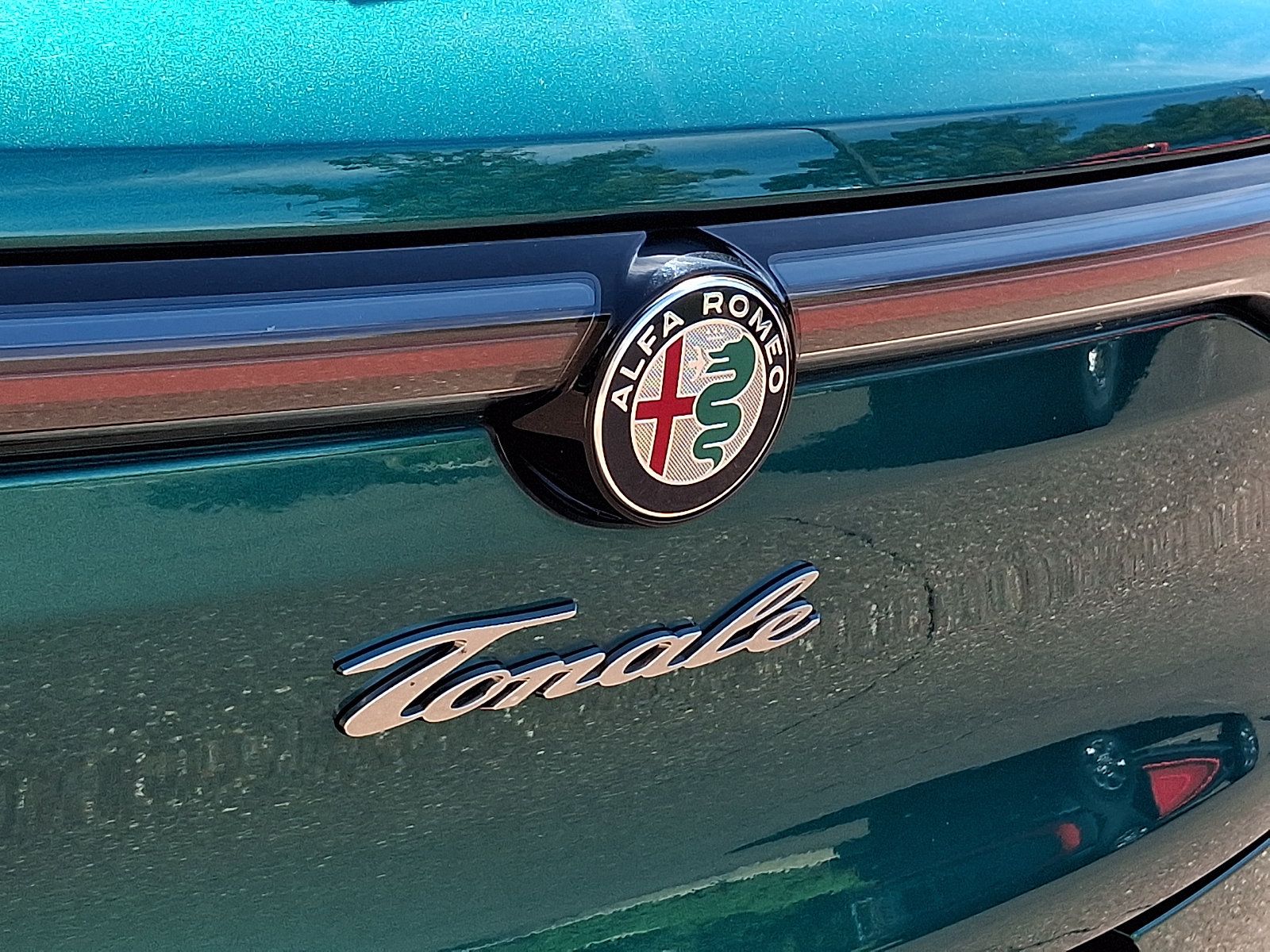 Used 2024 Alfa Romeo Tonale Ti w/ Active Assist Package AWD/4WD image 30