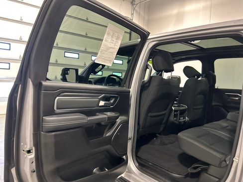 Used 2025 RAM 1500 Big Horn AWD/4WD image 31