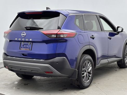Used 2023 Nissan Rogue S image 7