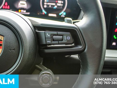 Used 2024 Porsche Cayenne S image 29