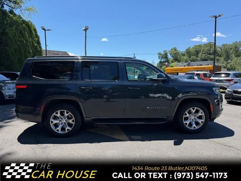 Used 2022 Jeep Wagoneer Series I w/ Convenience Group I AWD/4WD image 8