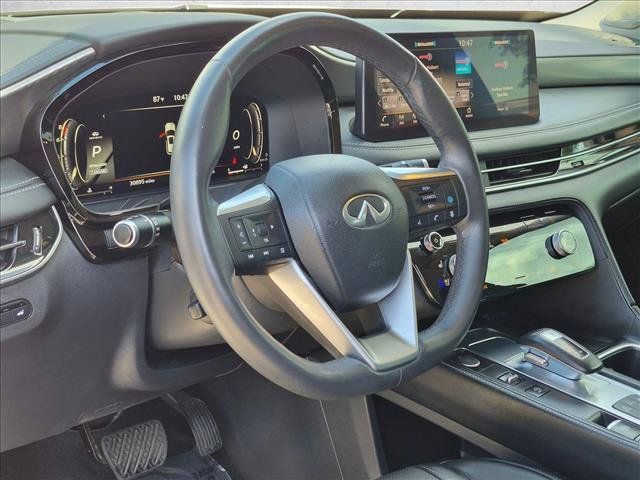 Used 2023 INFINITI QX60 Luxe w/ Vision Package FWD image 10