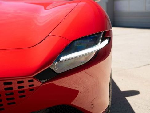 Certified 2025 Ferrari Roma Spider image 17