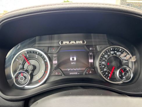 Used 2022 RAM 3500 Laramie AWD/4WD image 13
