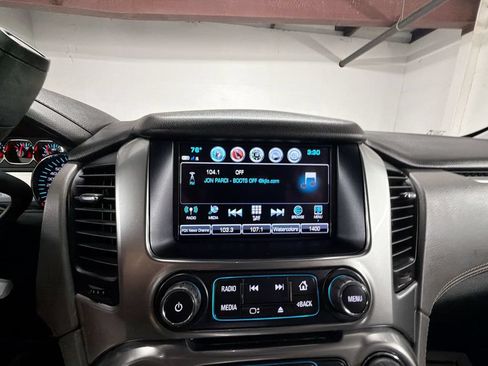 Used 2020 Chevrolet Tahoe LT RWD image 13