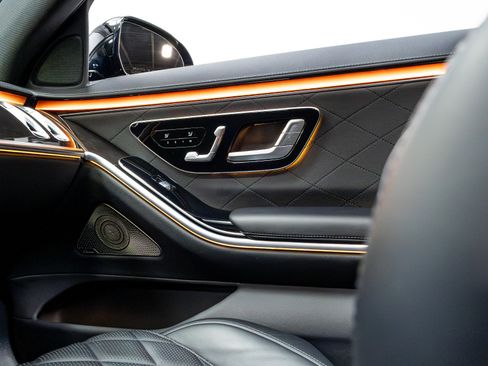 Used 2023 Mercedes-Benz S 580 4MATIC Sedan image 14