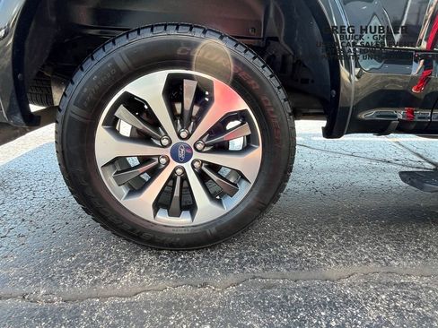 Used 2018 Ford F150 Lariat w/ Equipment Group 502A Luxury image 15