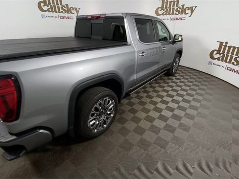Used 2024 GMC Sierra 1500 Denali Ultimate image 8