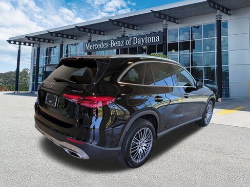 Certified 2024 Mercedes-Benz GLC 300 4MATIC image 4