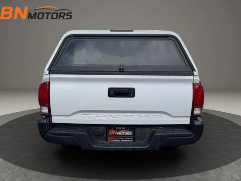 Used 2019 Toyota Tacoma SR RWD image 6