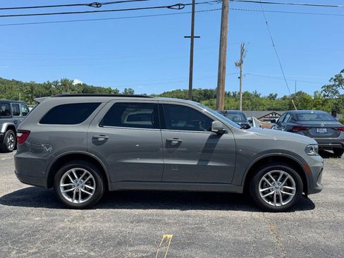 Used 2022 Dodge Durango GT image 2