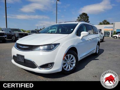 Used 2019 Chrysler Pacifica Touring-L