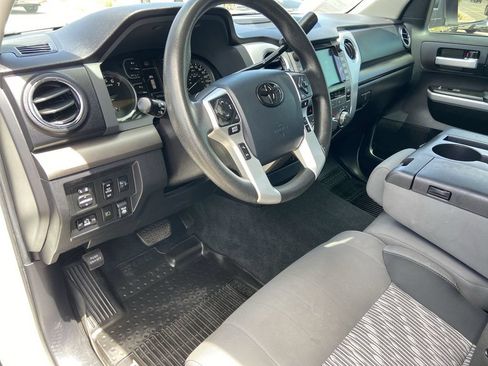 Used 2020 Toyota Tundra SR5 RWD image 6