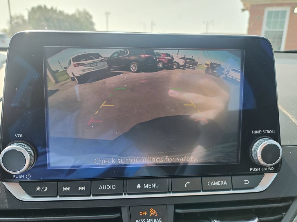 Used 2023 Nissan Altima 2.5 SV FWD image 22