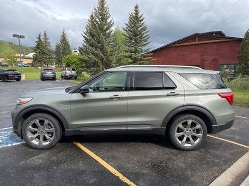 Used 2020 Ford Explorer Platinum w/ Premium Technology Package AWD/4WD image 22