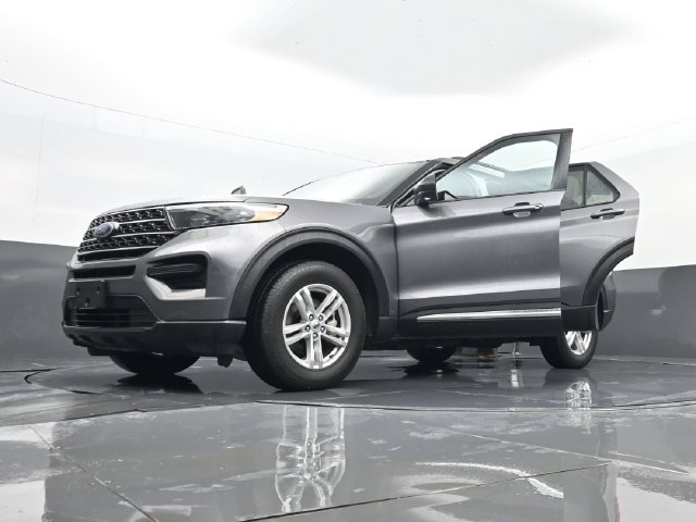 Used 2022 Ford Explorer XLT AWD/4WD image 33