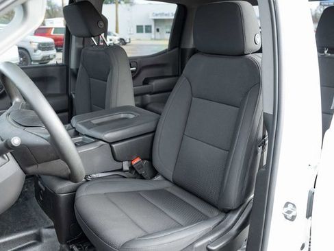 Used 2024 GMC Sierra 1500 Pro w/ Trailering Package image 11