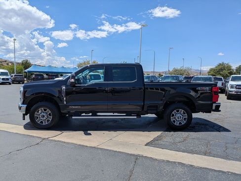 Used 2025 Ford F250 Lariat AWD/4WD image 7