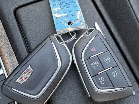 Used 2025 Cadillac CT5 Premium Luxury w/ Technology Package AWD/4WD image 28