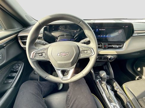 Used 2024 Chevrolet TrailBlazer ACTIV w/ Convenience Package image 15