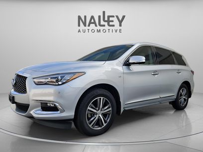 Used 2020 INFINITI QX60 Luxe w/ Essential Package