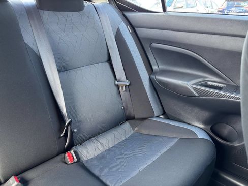 Used 2025 Nissan Versa SV FWD image 35