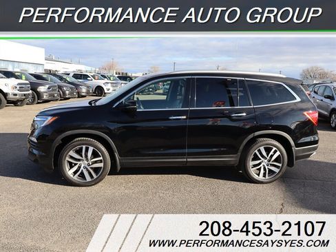 Used 2017 Honda Pilot Elite image 4