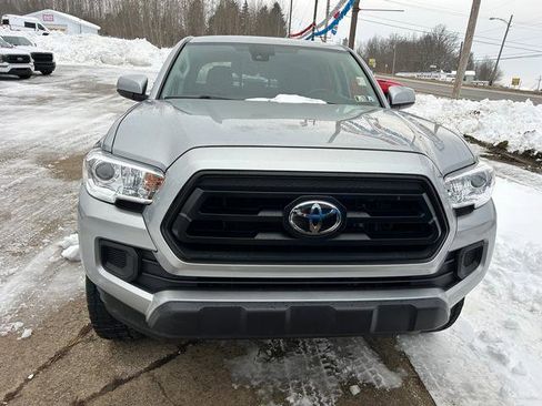 Used 2023 Toyota Tacoma image 3
