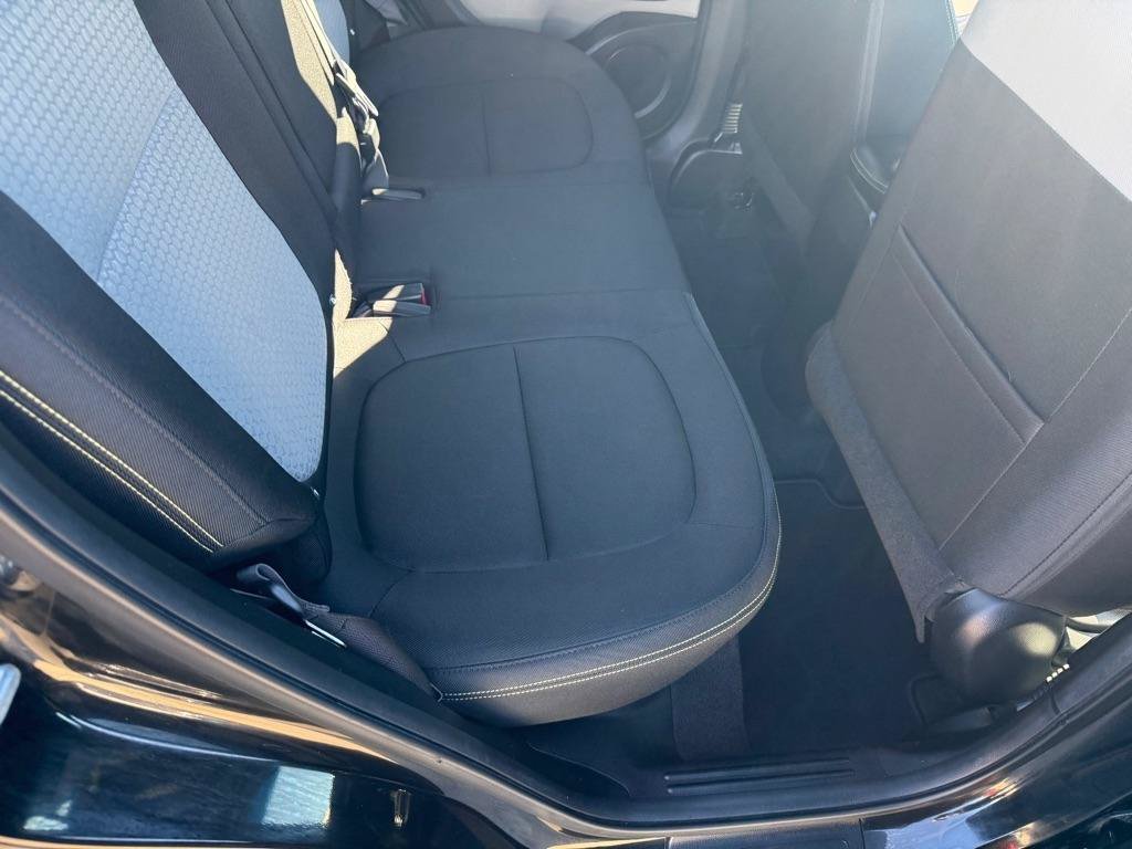 Used 2016 Kia Soul + FWD image 16