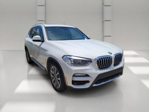 Used 2018 BMW X3 xDrive30i AWD/4WD image 3