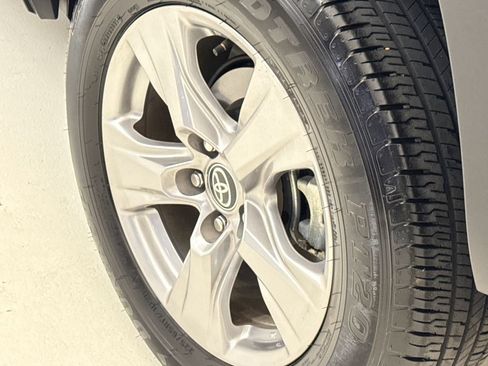 Used 2025 Toyota RAV4 XLE w/ Convenience Package FWD image 10