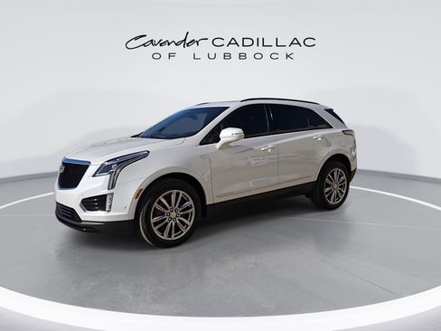 New 2026 Cadillac XT5 Sportv image 4