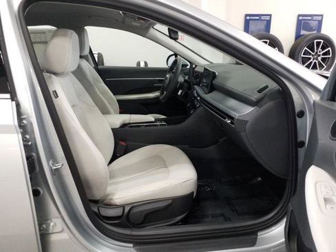 New 2026 Hyundai Sonata SEL image 18