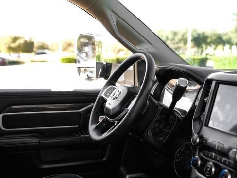 Used 2020 RAM 2500 Laramie image 13