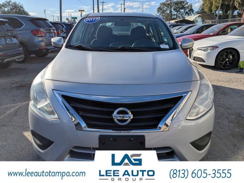 Used 2017 Nissan Versa SV image 8