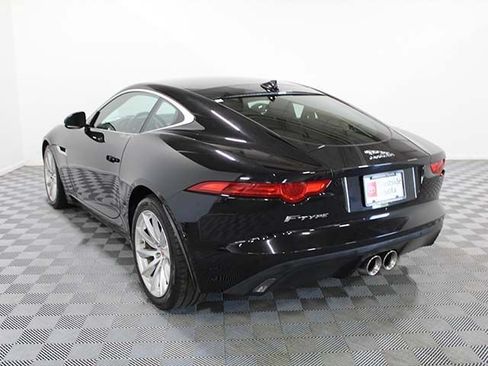 Used 2017 Jaguar F-TYPE Coupe RWD image 4