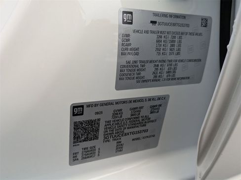 New 2026 GMC Sierra 1500 Elevation image 24