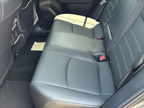 Used 2022 Toyota RAV4 XLE Premium FWD image 17
