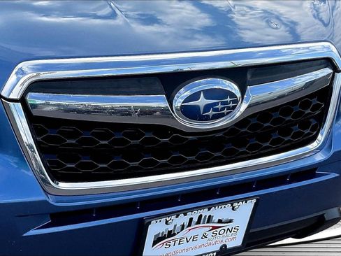 Used 2015 Subaru Forester 2.5i Premium w/ All-Weather Package AWD/4WD image 31