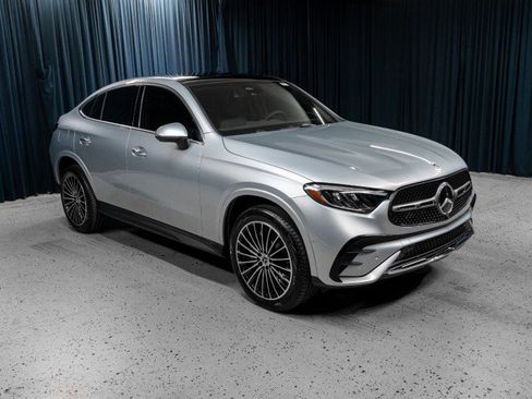 New 2026 Mercedes-Benz GLC 300 4MATIC image 3