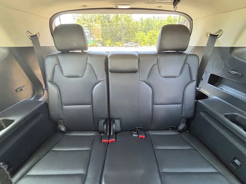 Used 2022 Kia Telluride EX w/ EX Premium Package FWD image 20