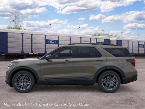 New 2026 Ford Explorer ST-Line w/ ST-Line Street Pack RWD image 3