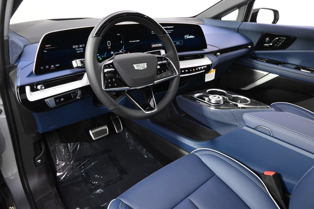 New 2026 Cadillac Optiq Luxury 2 w/ LPO, Floor Liner Package AWD/4WD image 12