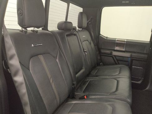 Used 2015 Ford F150 Platinum w/ Equipment Group 701A Luxury AWD/4WD image 19